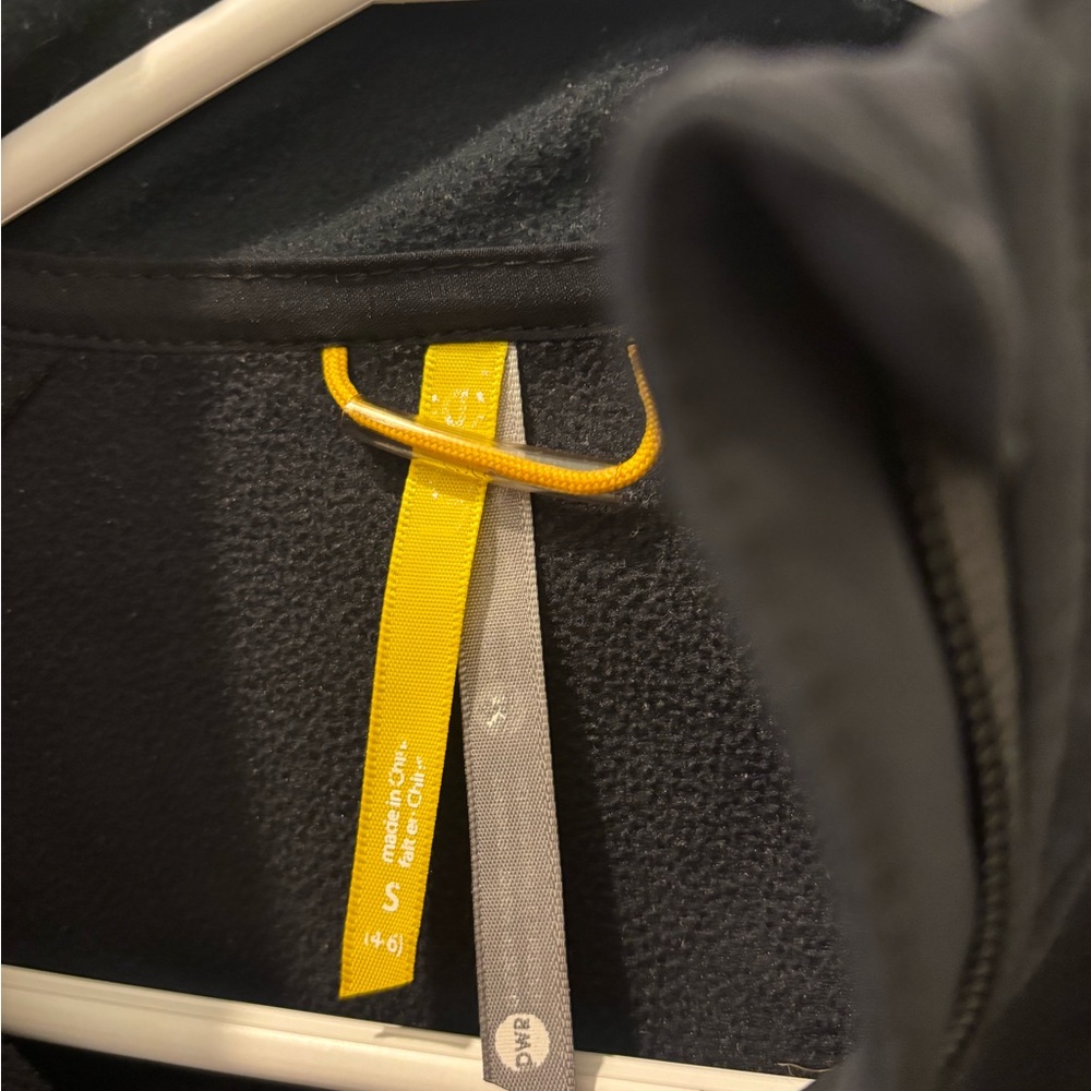 Lole Black‎ Fall/Spring Jacket - Picture 2 of 4